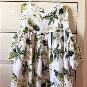 (SOLD) Women’s Monki Cold Shoulder Top w/ Ruffle Sleeves